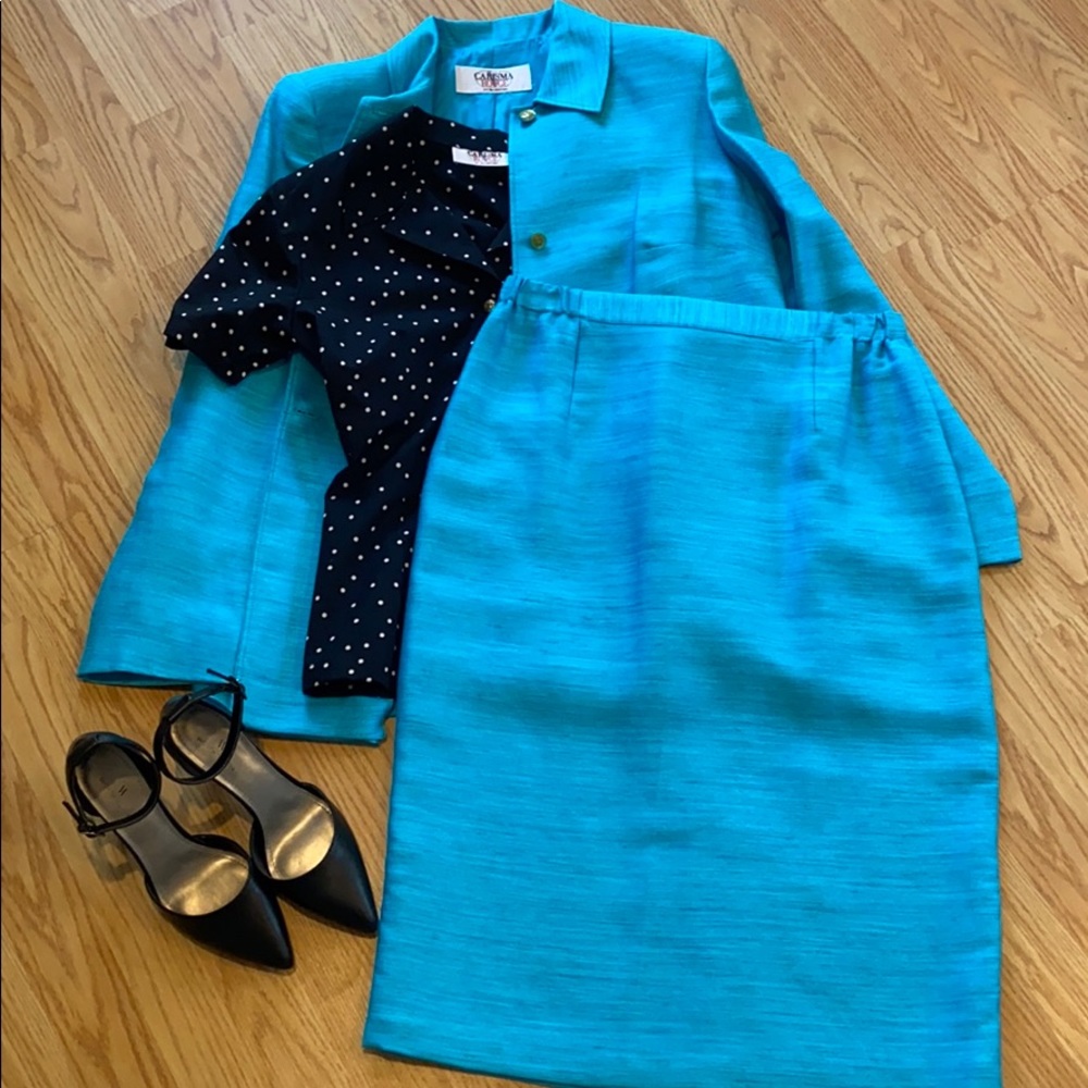 Vintage Carisma Valentino Turquoise Suit